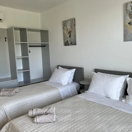 Irene's * הימארה